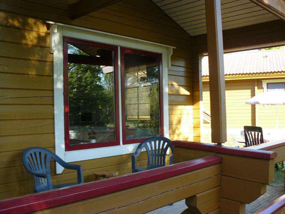 Chalets Du Soleil Mauroux  المظهر الخارجي الصورة